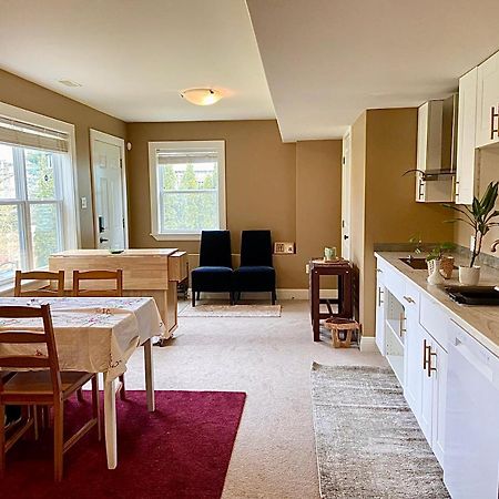 Cozy And Stylish Entire Suite In Halifax Exteriör bild